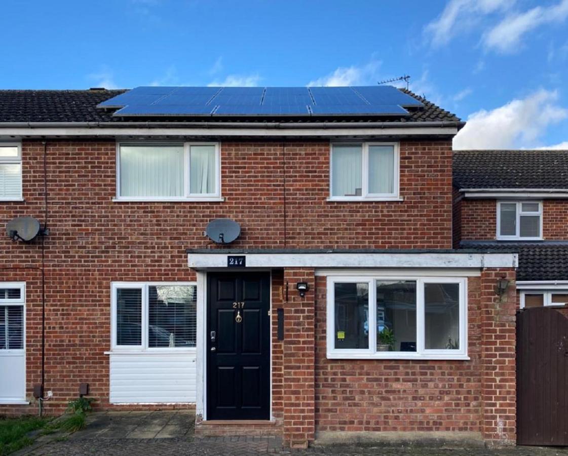 Lovely Homes Aylesbury  Luaran gambar