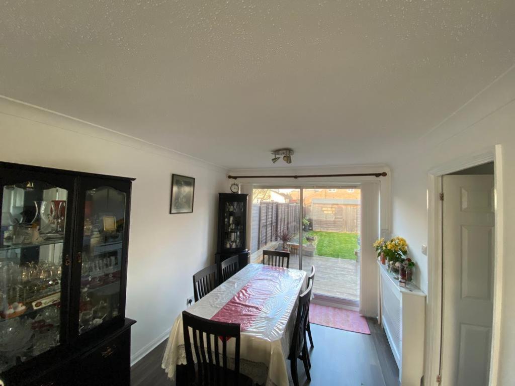 Lovely Homes Aylesbury  Luaran gambar